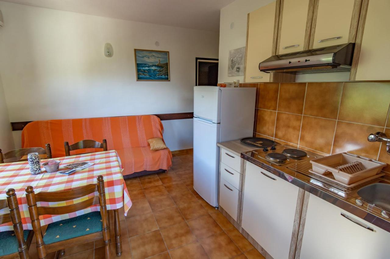 Apartment Dumicic 1 Mundanije Екстериор снимка